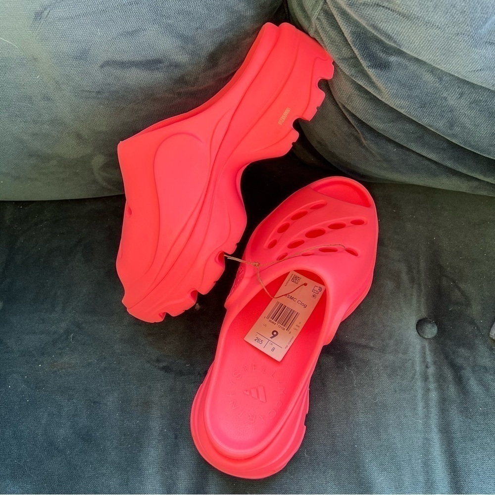 ADIDAS BY STELLA MCCARTNEY PINK RUBBER CROCS GIMME GUMMY CLOGS SIZE 9 NWT - Picture 6 of 11